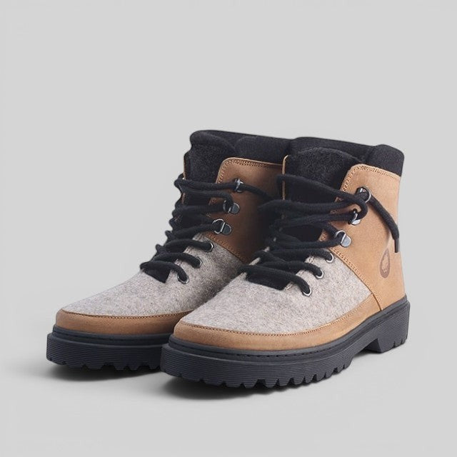 Baabuk Ice Wooler pepper brown boots featuring grey wool panels, tan nubuck leather, and black rubber lug soles.