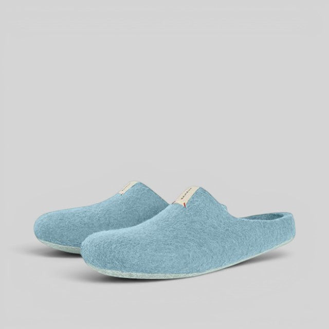 Baabuk Kanga light blue handmade wool slippers with a simple slip-on design and natural latex soles.