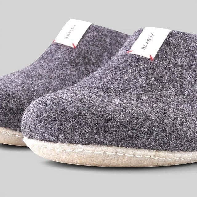 Baabuk Mel dark grey handmade wool slippers with natural crepe rubber soles and white branded heel tabs