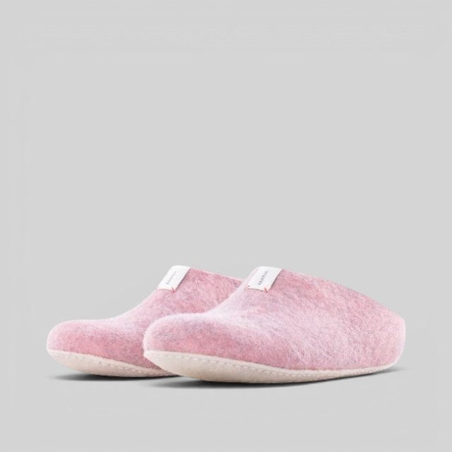 Baabuk Mel pink handmade wool slippers with natural crepe rubber soles, designed in Switzerland.