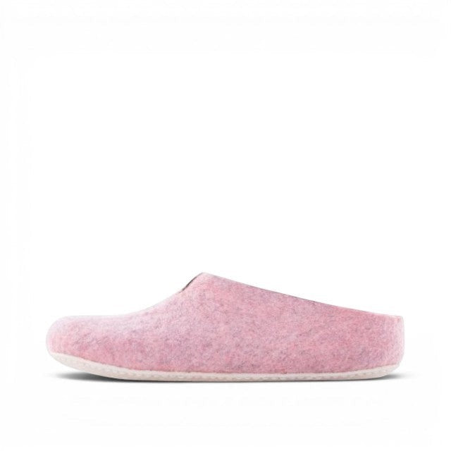 Baabuk Mel pink wool slippers with natural crepe rubber soles, handmade in Nepal from New Zealand wool.