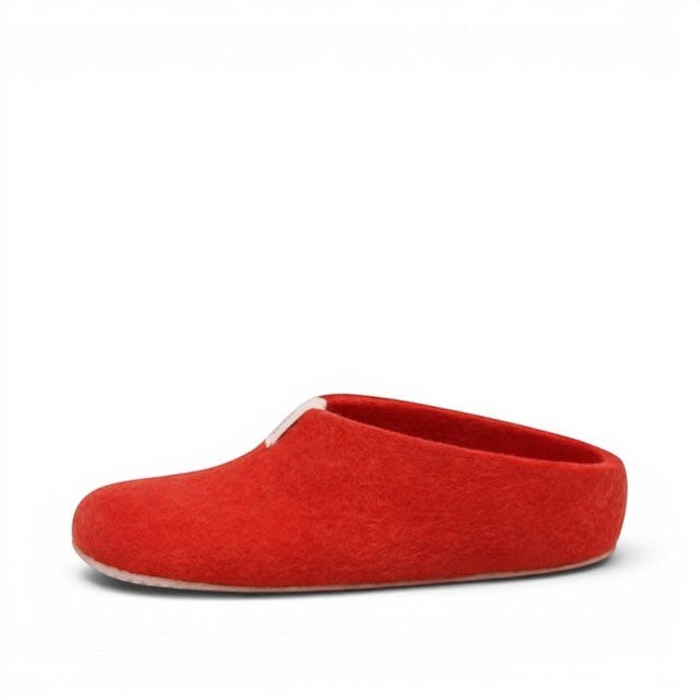 Baabuk Mel salsa red wool slippers with natural crepe rubber soles, handmade in Nepal from New Zealand wool.