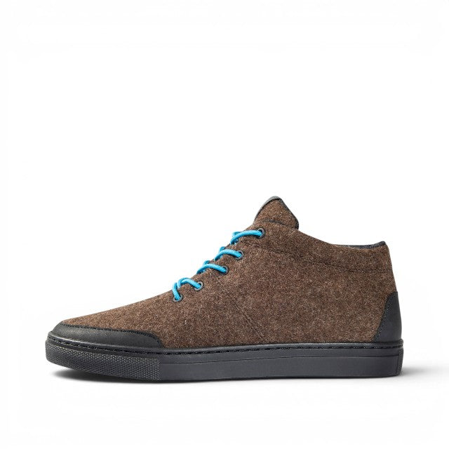 Baabuk Sky Wooler sneaker in brown Roux du Valais wool with black nubuck trim and bright blue elastic laces.